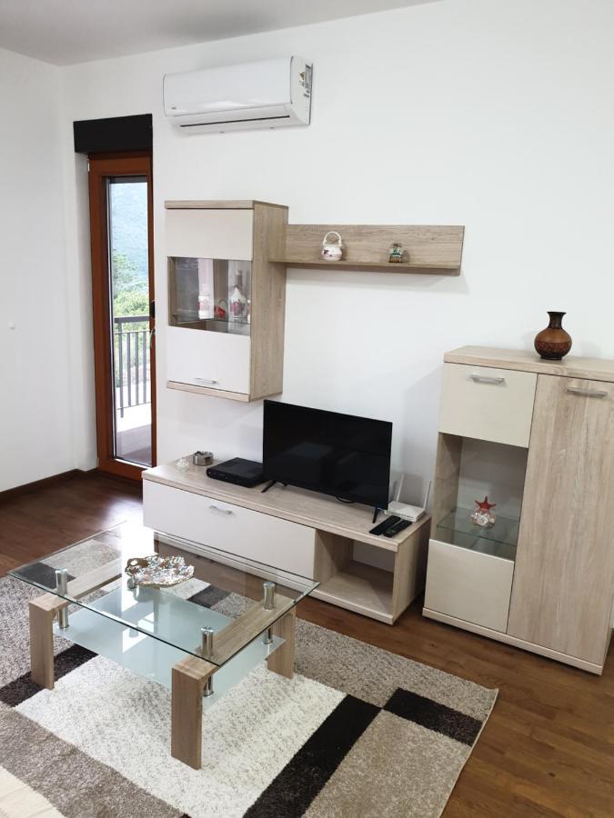Apartment Marta 2 Kotor Eksteriør billede